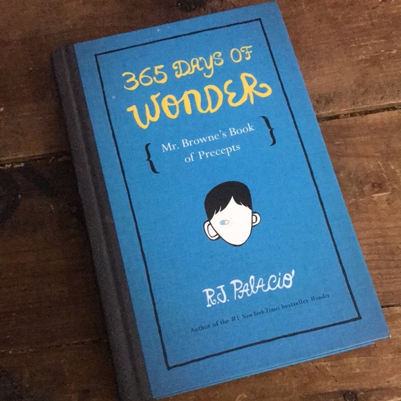 Wonder & 365 Days of Wonder by R.J. Palacio hardcover book set award winning NEW - Picture 4 of 8